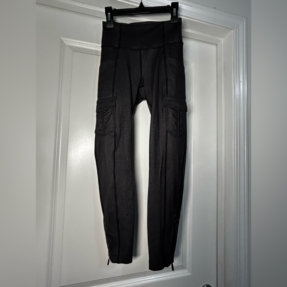lululemon athletica‎ Scenic Route 7/8 Cargo Leggings-25"